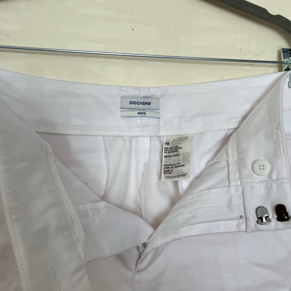 Dockers Ideal Fit Womens White Metro Capri Pants 16 Cotton Casual Stretchy Chic - Picture 7 of 16